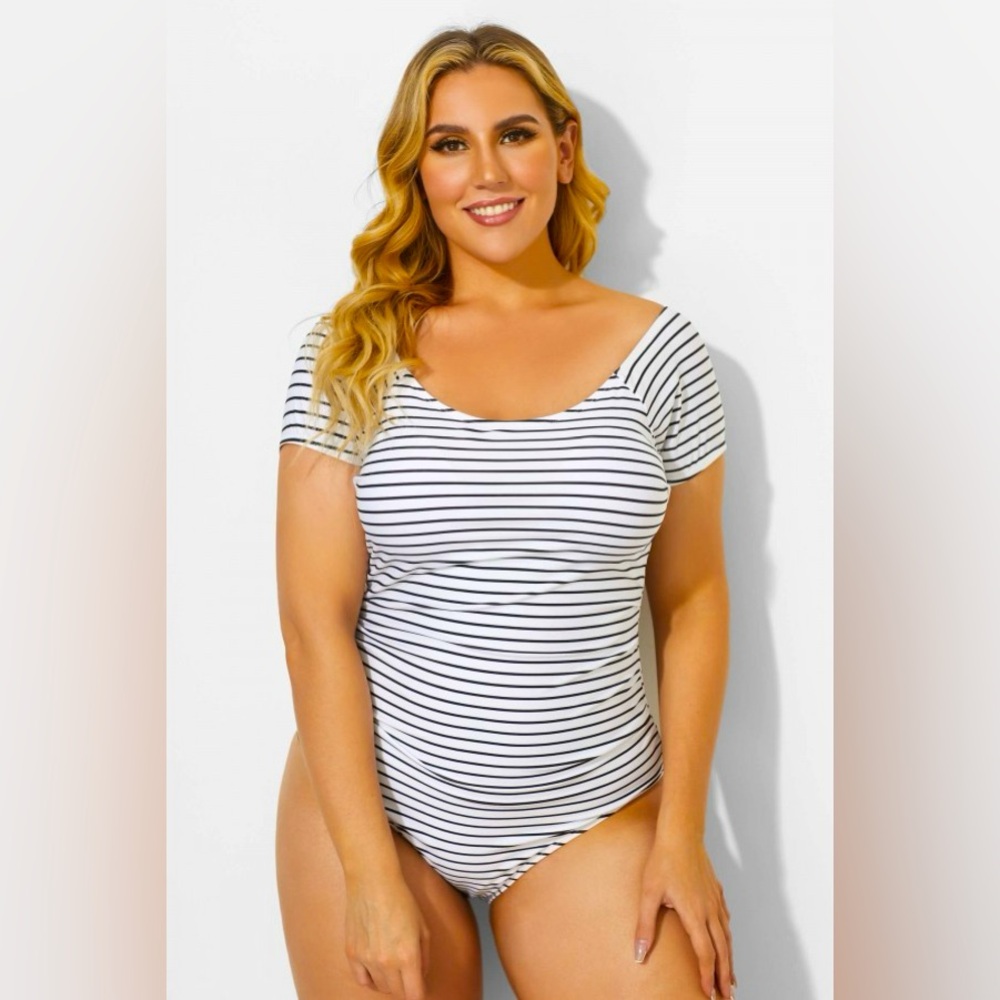 NWT MEET CURVE Black and White Stripes One Piece Swimsuit Size XL - Picture 2 of 8